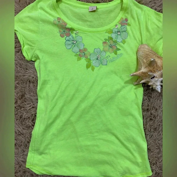 Hollister tee - Picture 1 of 2